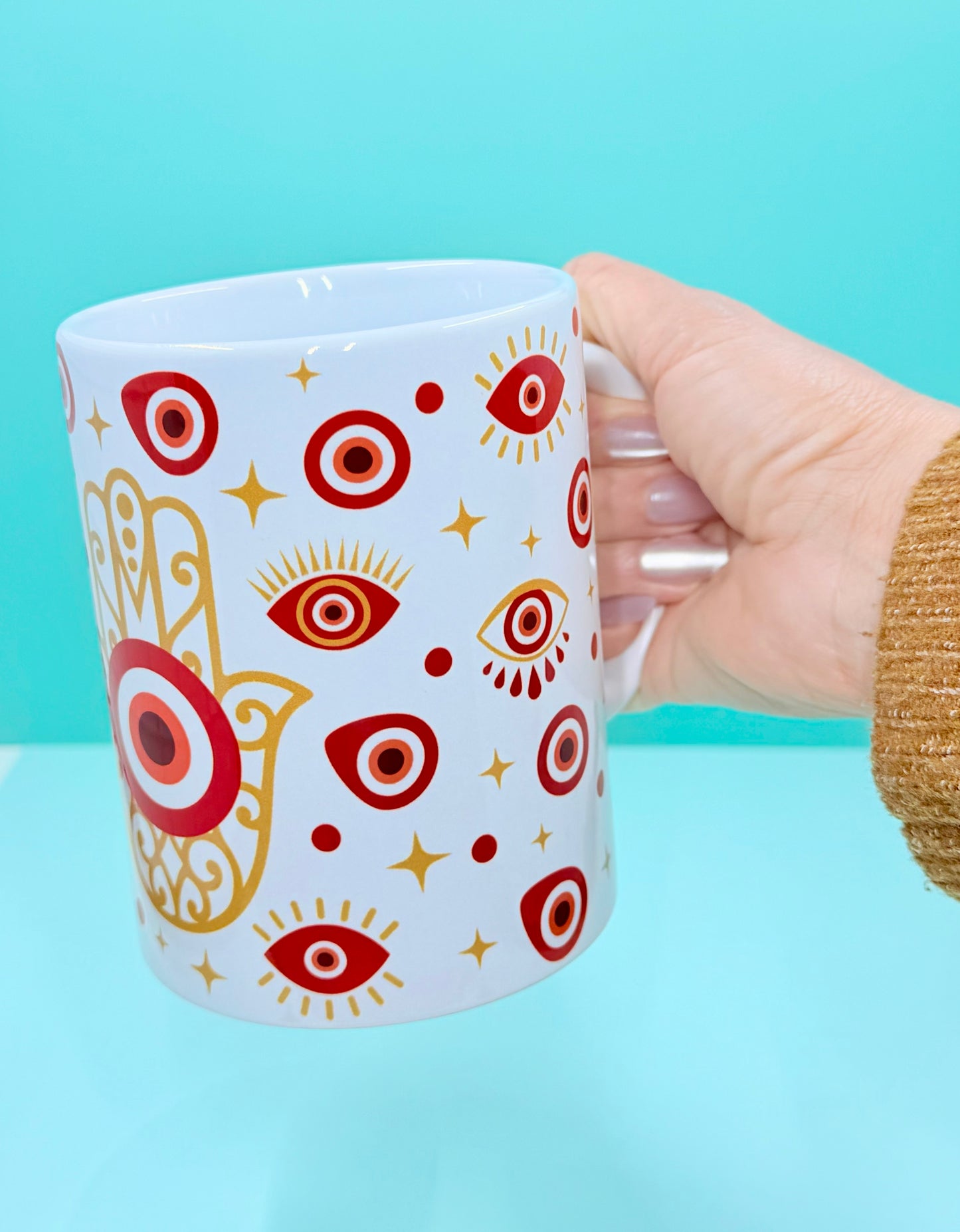 Mugs Hand